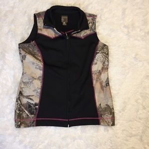Roper Camo & Black Women’s XL Vest